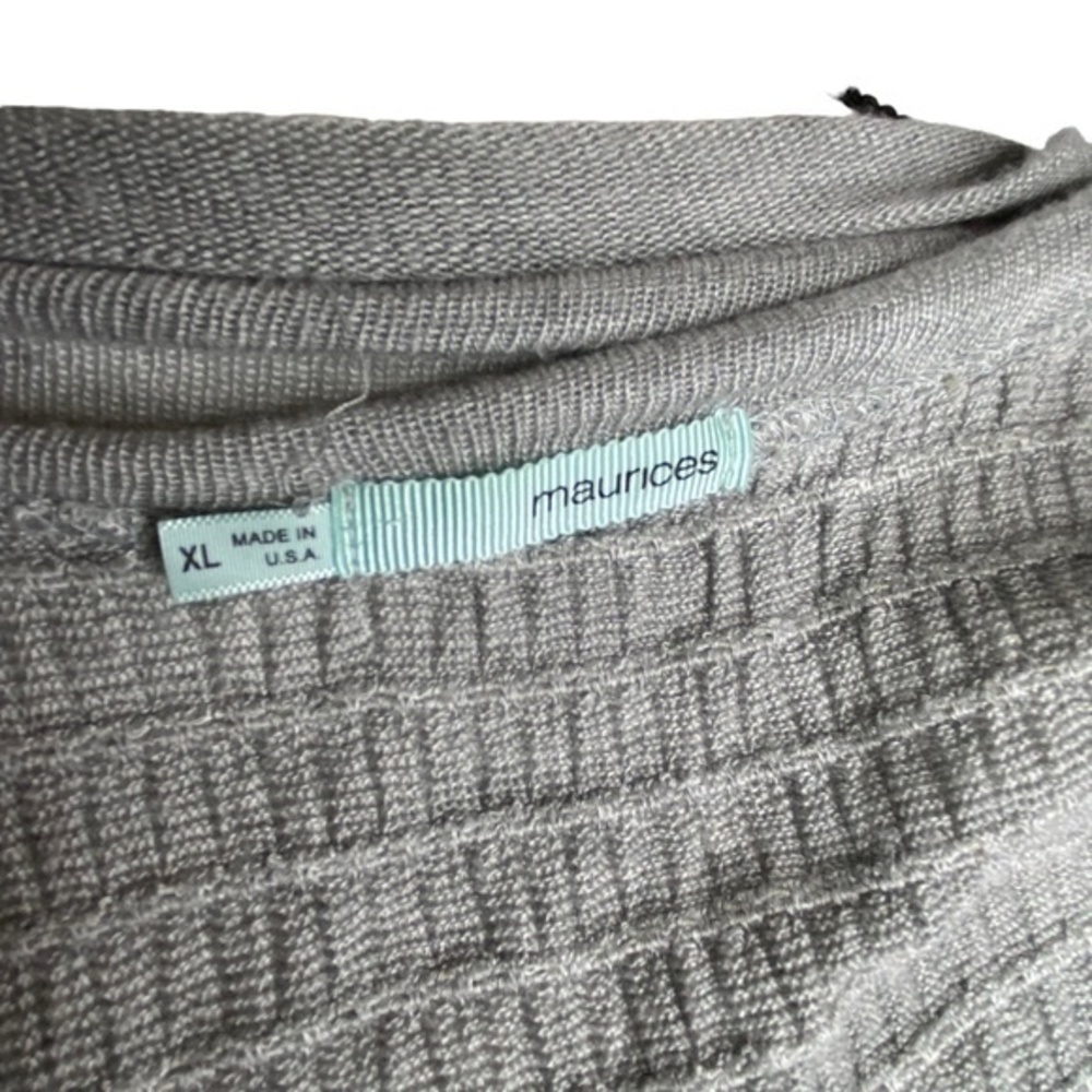 Maurices Cardigan Sweater Vest Gray Striped Knit Sleeveless Open Front Size XL - Picture 11 of 14